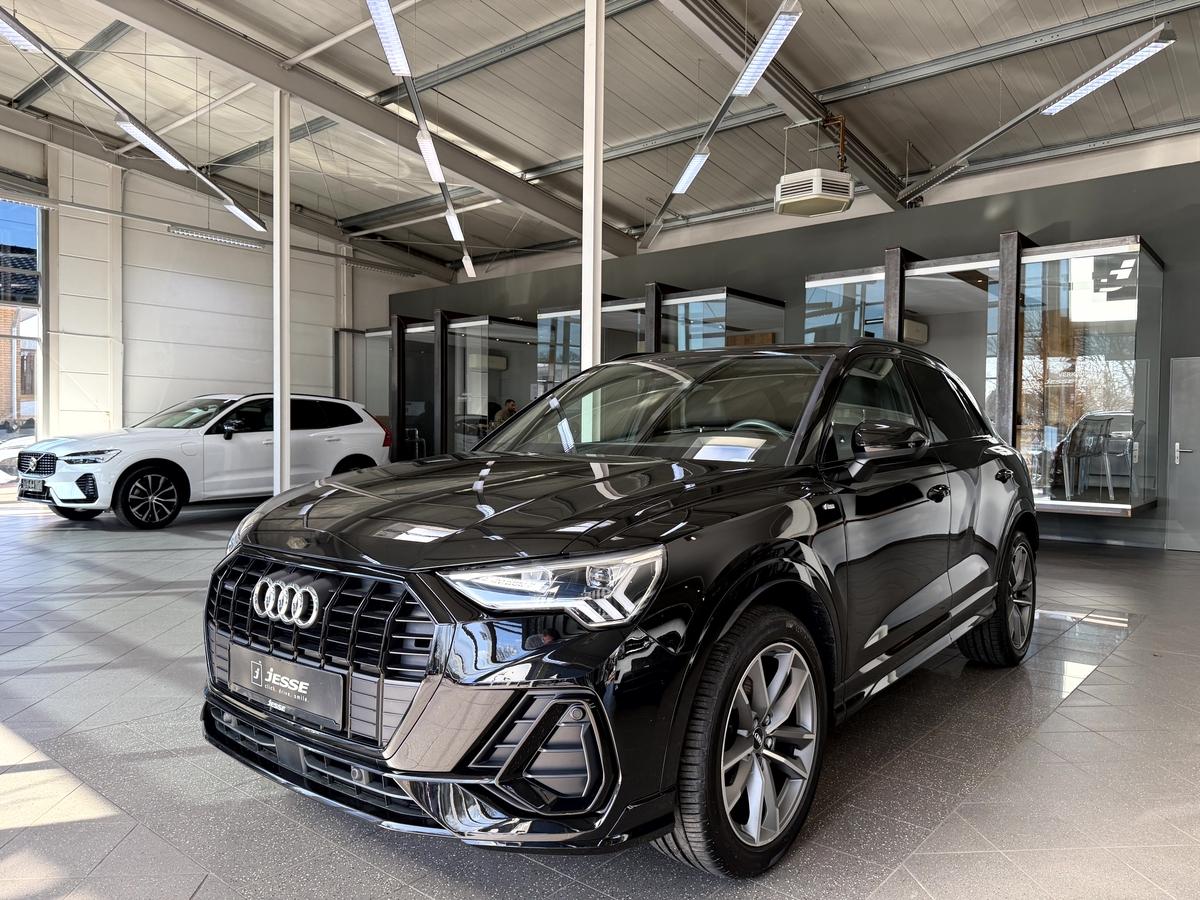 AUDI Q3 45 TFSI quattro S line LED Virtual ACC Pano