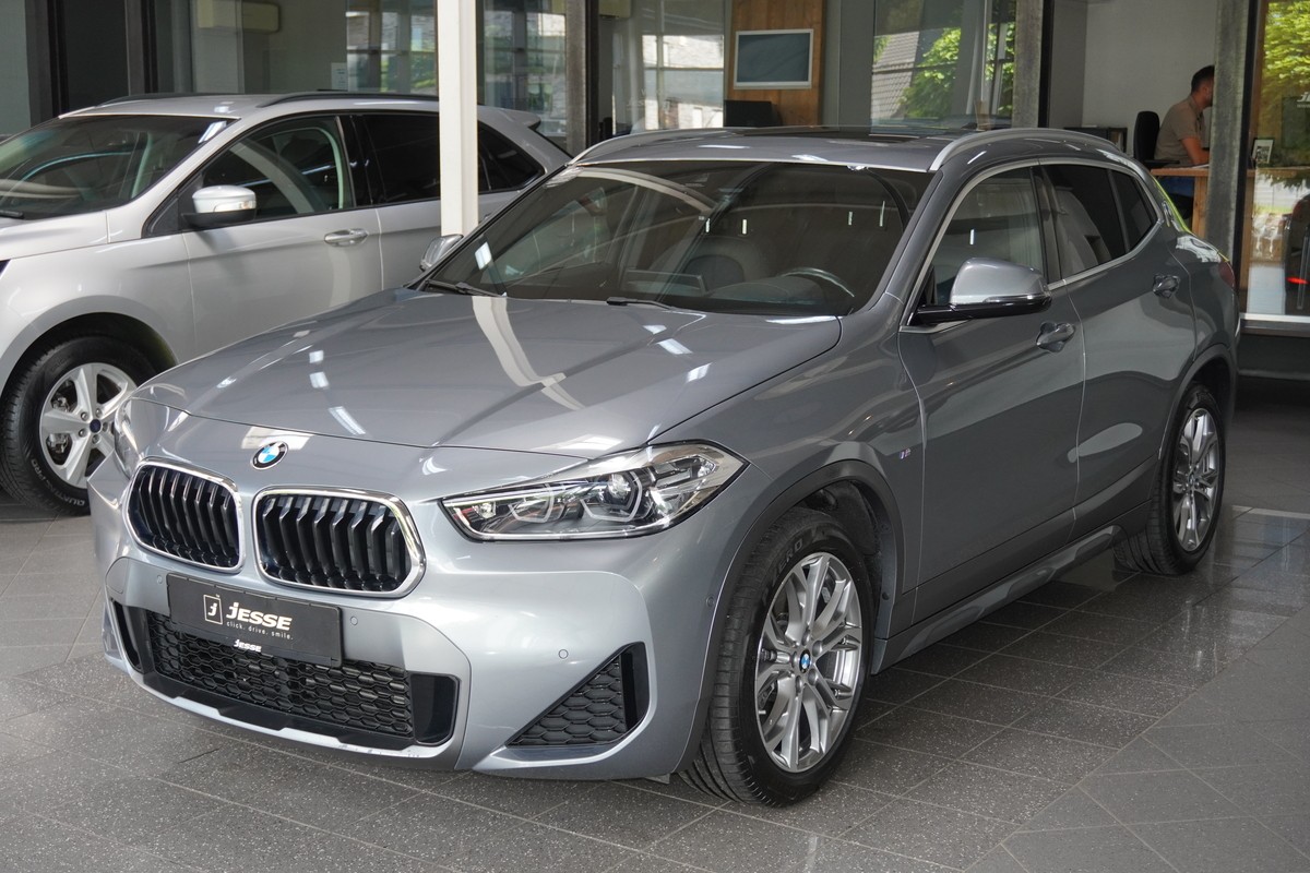 BMW X2  xDrive20d M Sport LED HUD Pano AHK