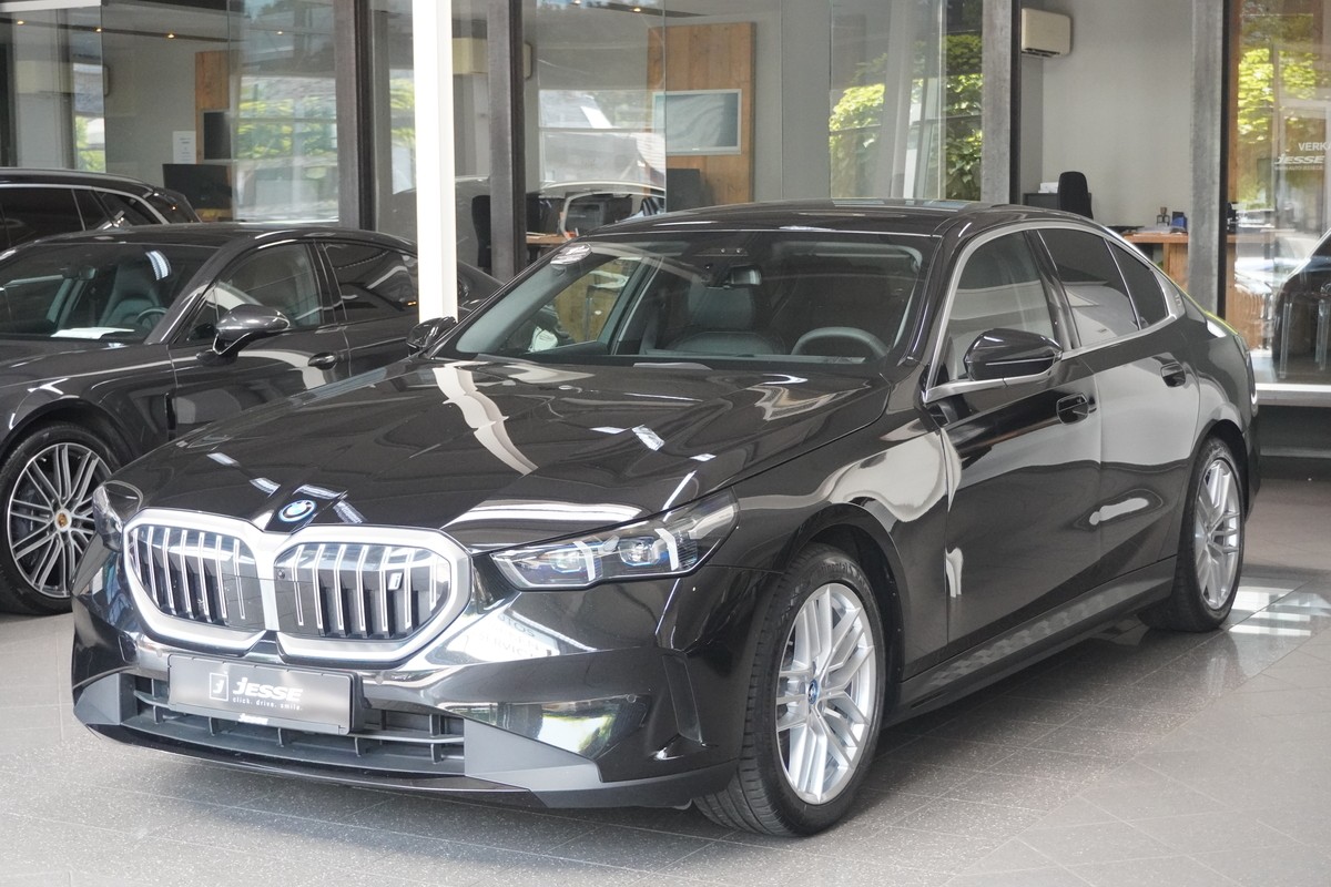 BMW i5  Lim. eDrive40 LED HUD  Driving Assistant Prof. 360