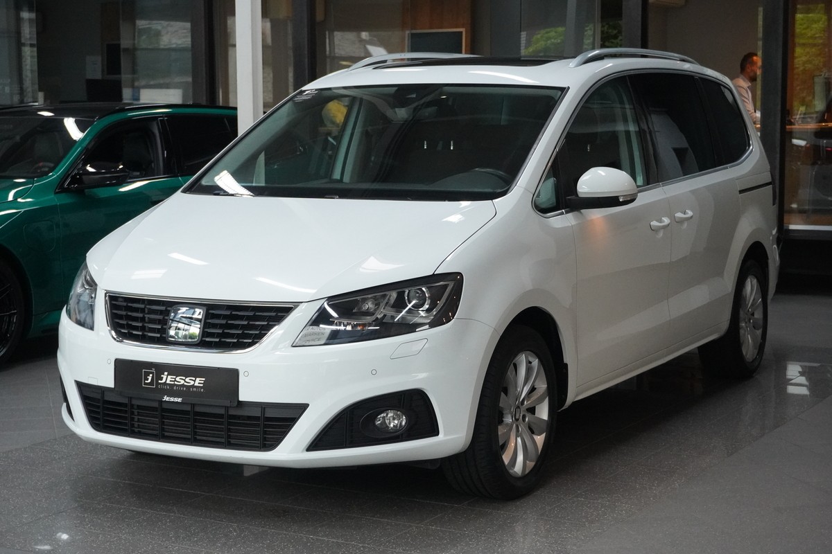 SEAT Alhambra 2.0 TDI Style 7-Sitzer Bi-Xenon Pano. AHK