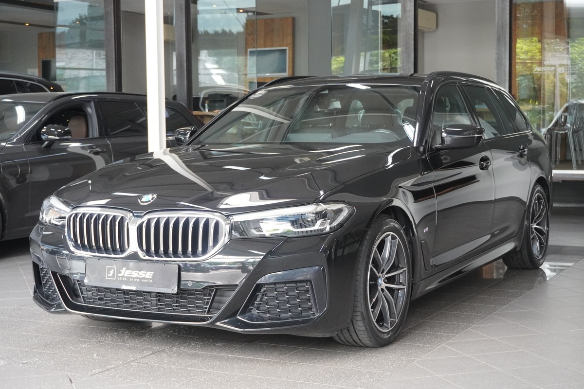 BMW 520 i Touring M Sport LED Live-Cockpit-Prof. RCAM